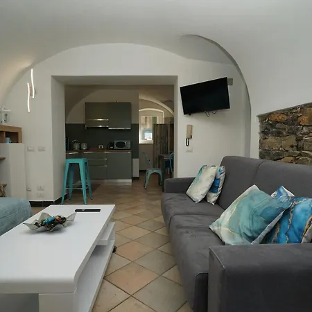 Apartment Waves & Trails Lerici