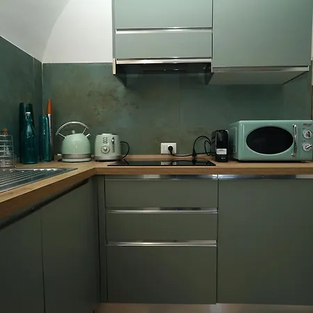 Waves & Trails * Lerici